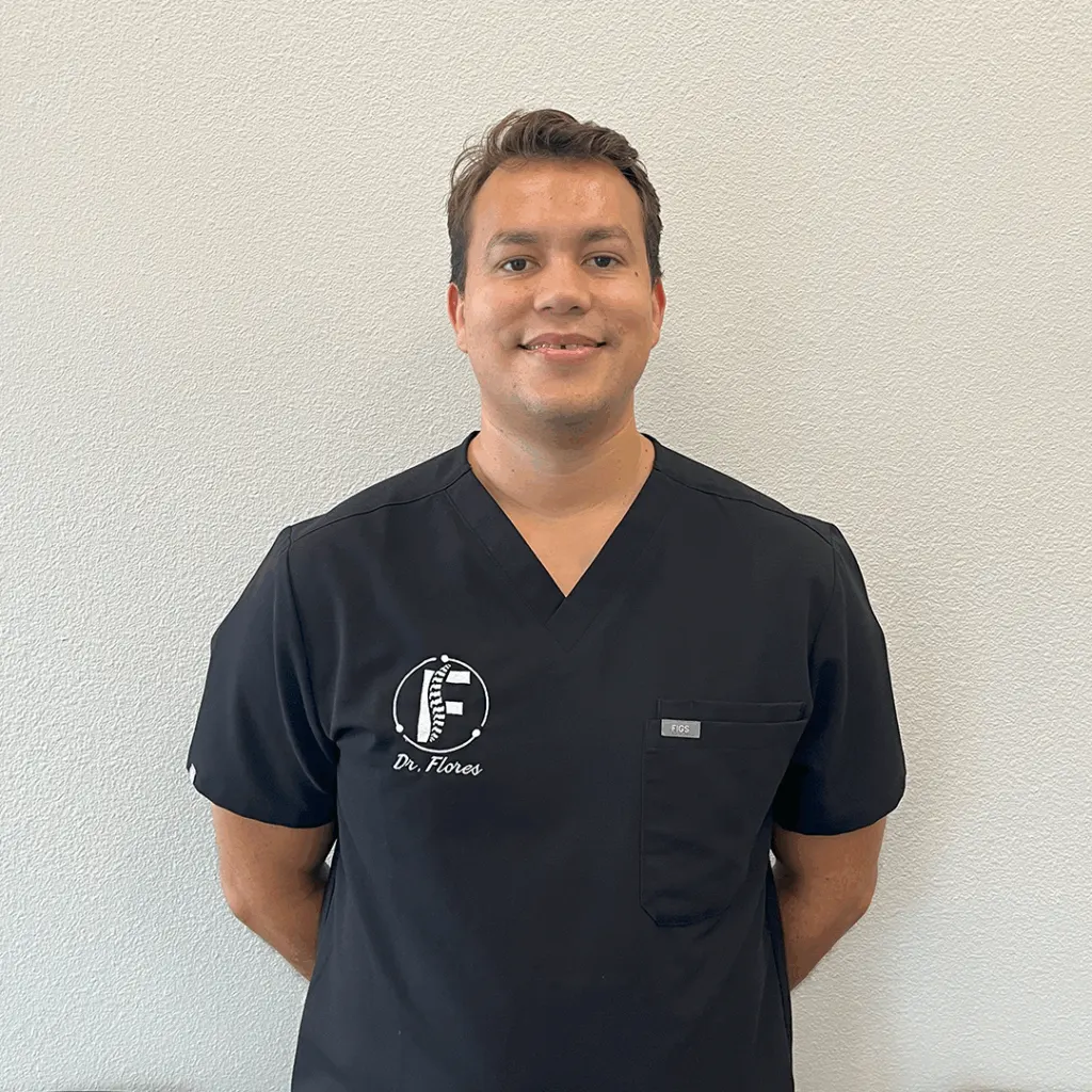 Dr. Ricardo Flores